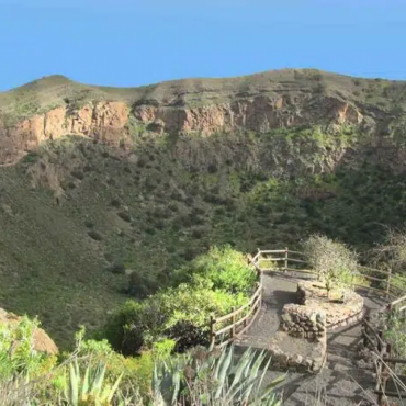 Senderismo en Gran Canaria: rutas entre volcanes y barrancos